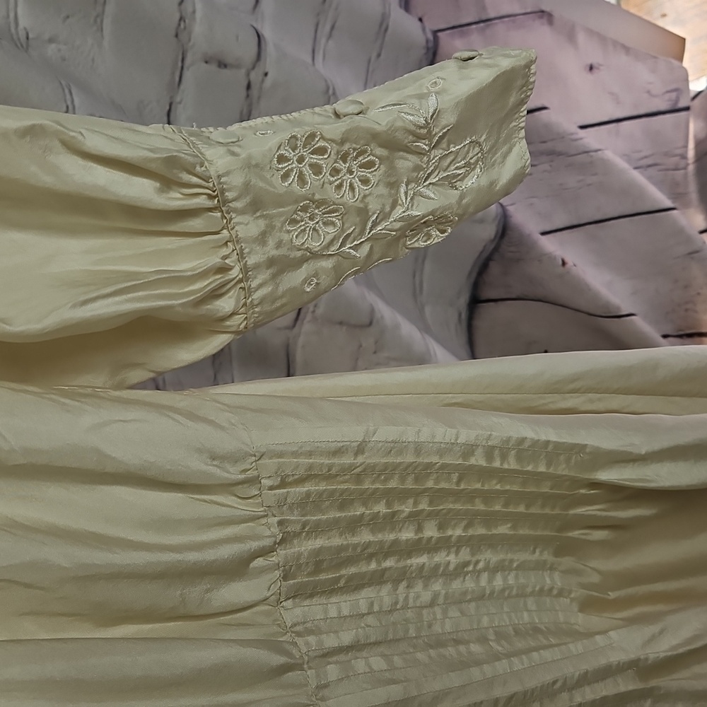 Victorian Style Cream Embroidered Designer Silk Women’s Doen Ethel Cain Style - Picture 4 of 11